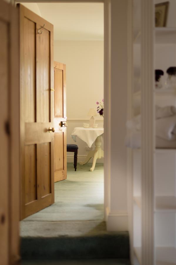 ホテルAll Hallows Farmhouse Wimborne Saint Giles エクステリア 写真